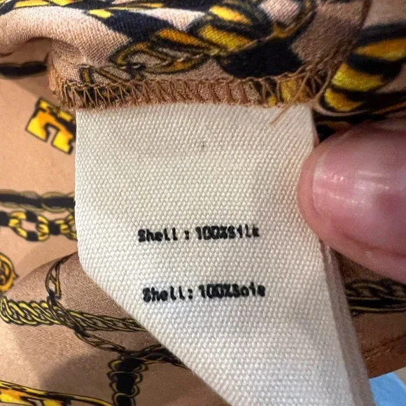 L’AGENCE 100% Silk Nina Chain blouse